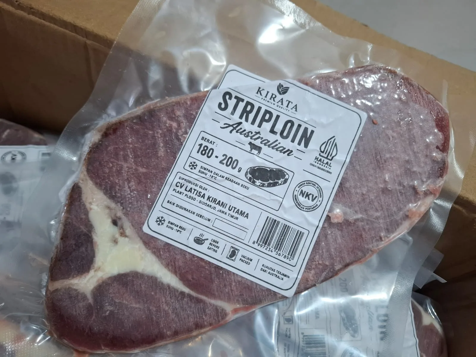 Striploin Import  IVP 180-200 g